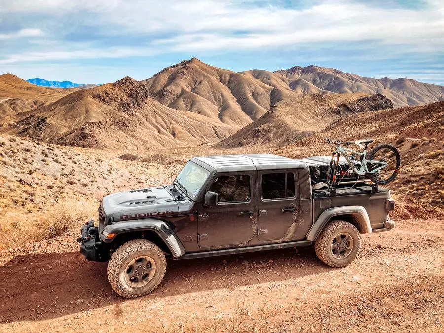 BillieBars Cross Bar System - Jeep Gladiator (2019-Present)