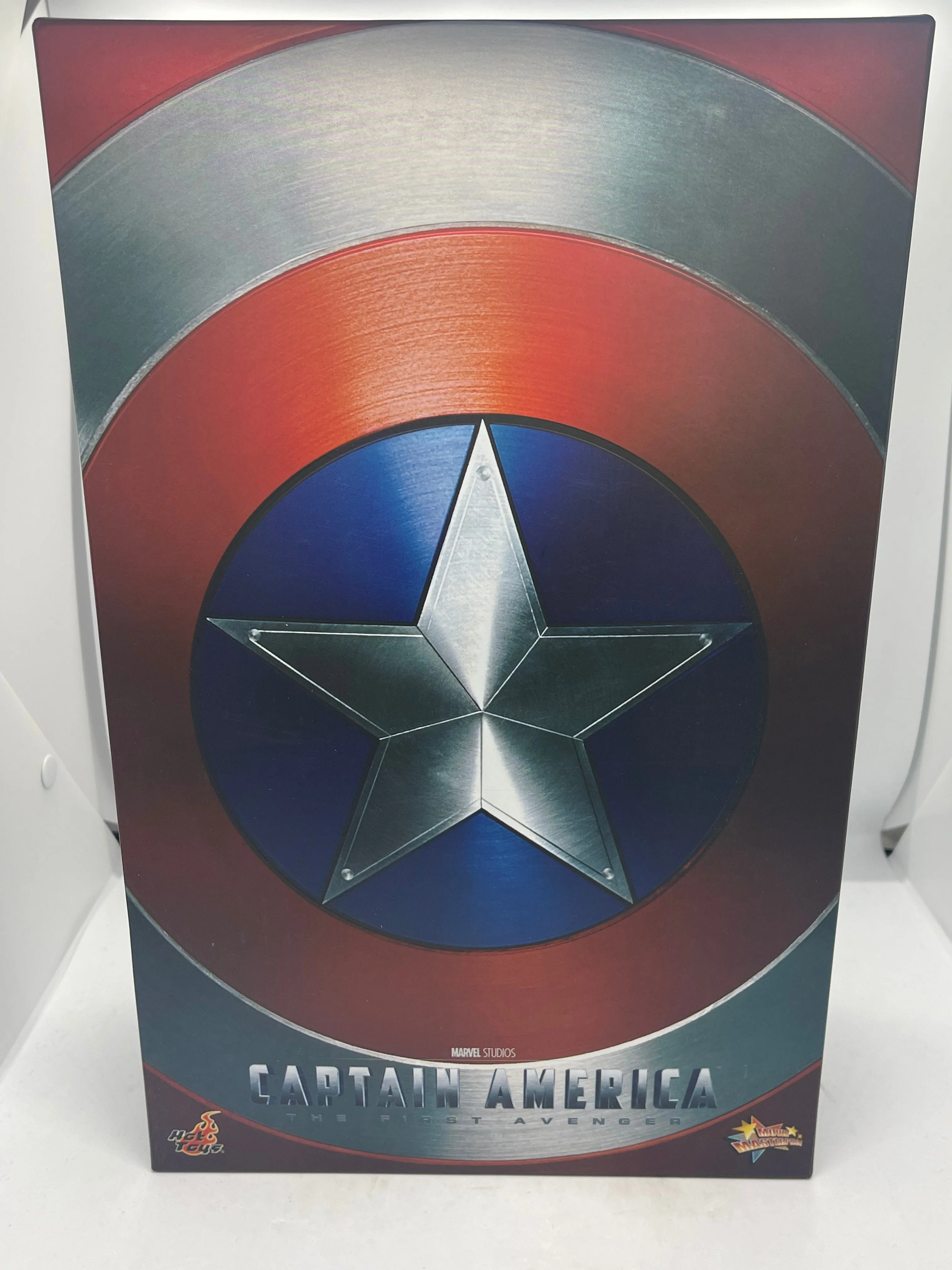 Captain America: The First Avenger - Captain America Limited Edition Collectible Figurine Hot Toy MMS 156