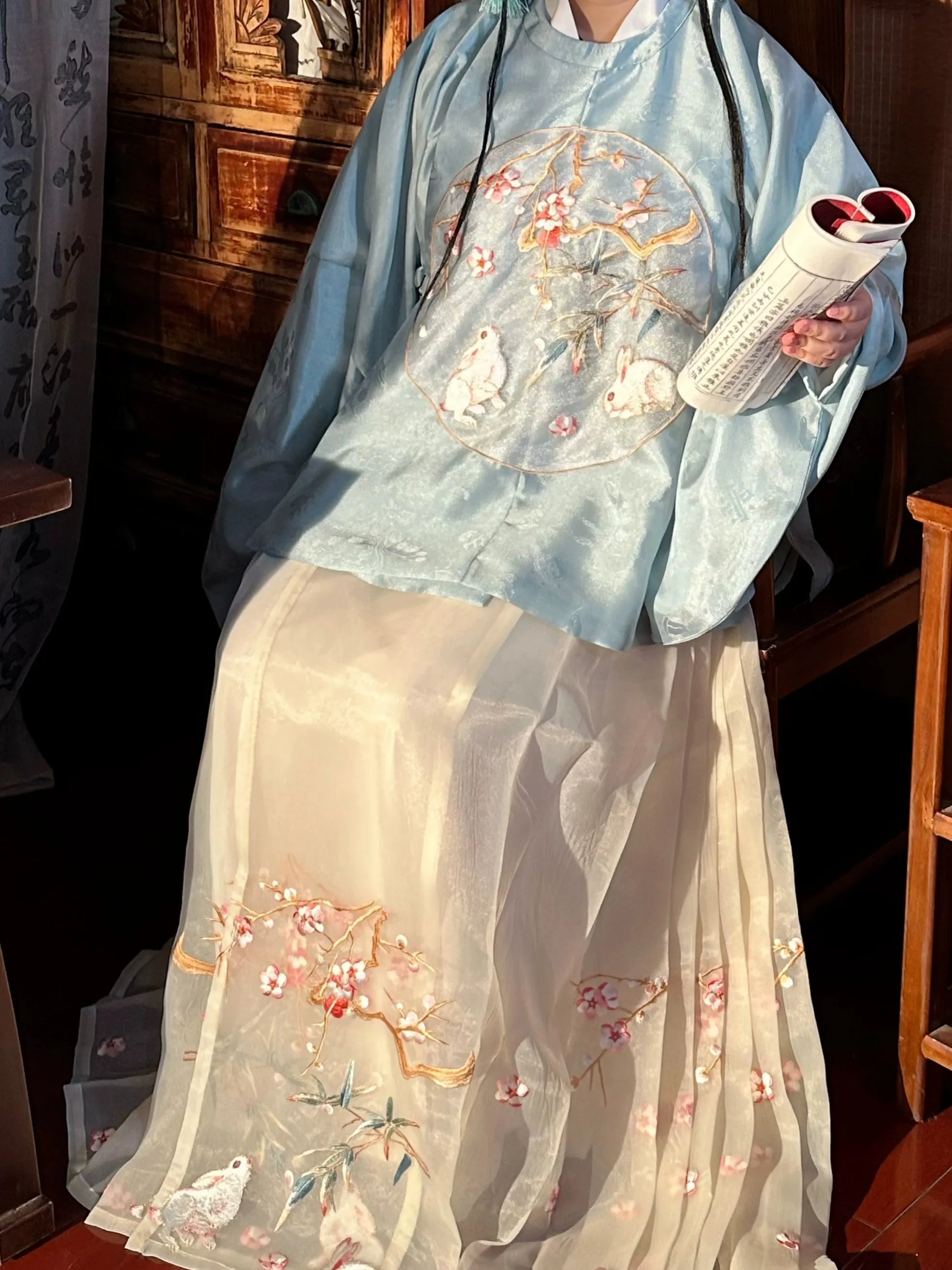 Happy Bunny 幸福小兔 Ming Dynasty Yuanling Ao Round Collar Jacket