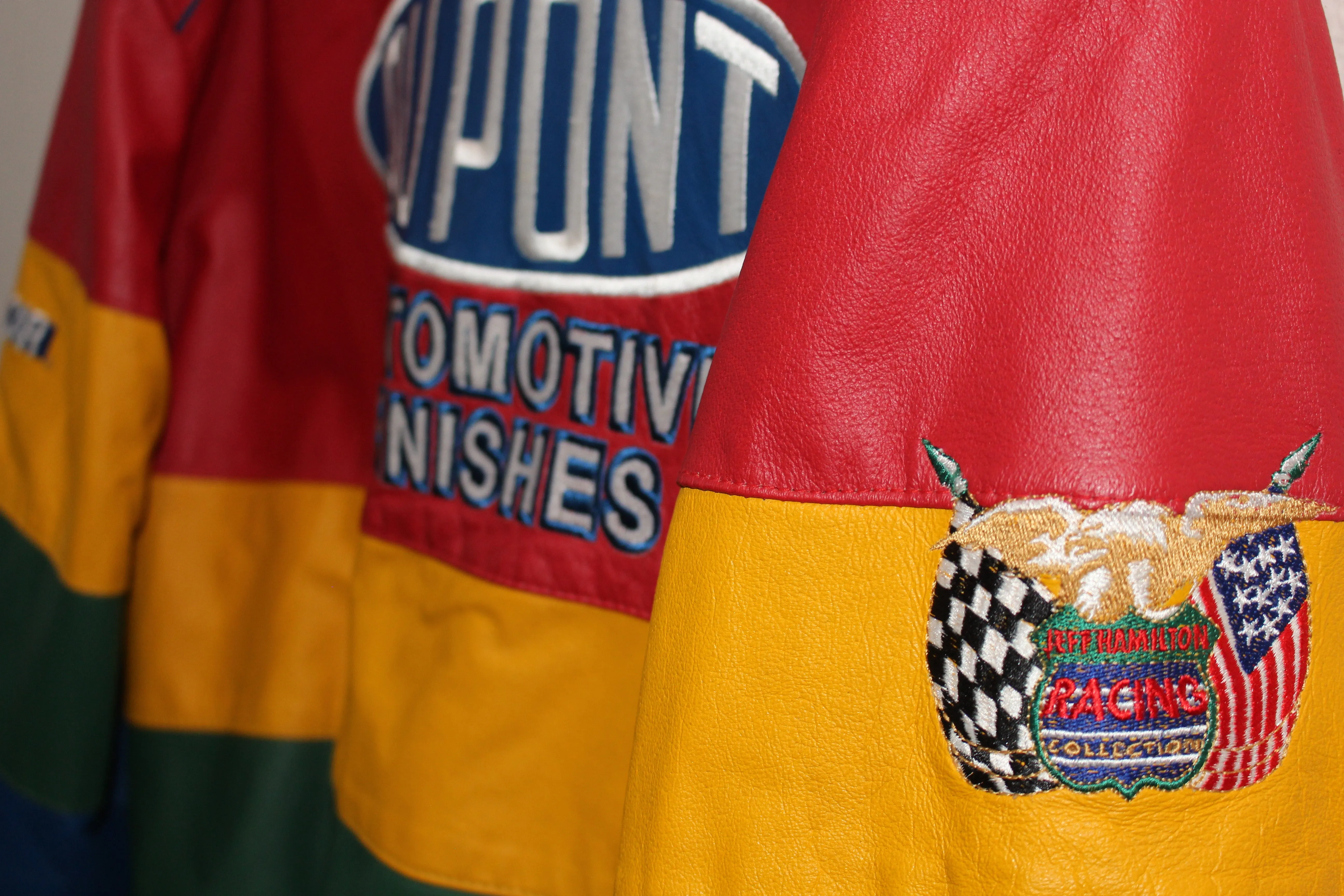 Rare DuPont Rainbow Racing NASCAR Jeff Gordon #24 Leather Jeff Hamilton Jacket (L)