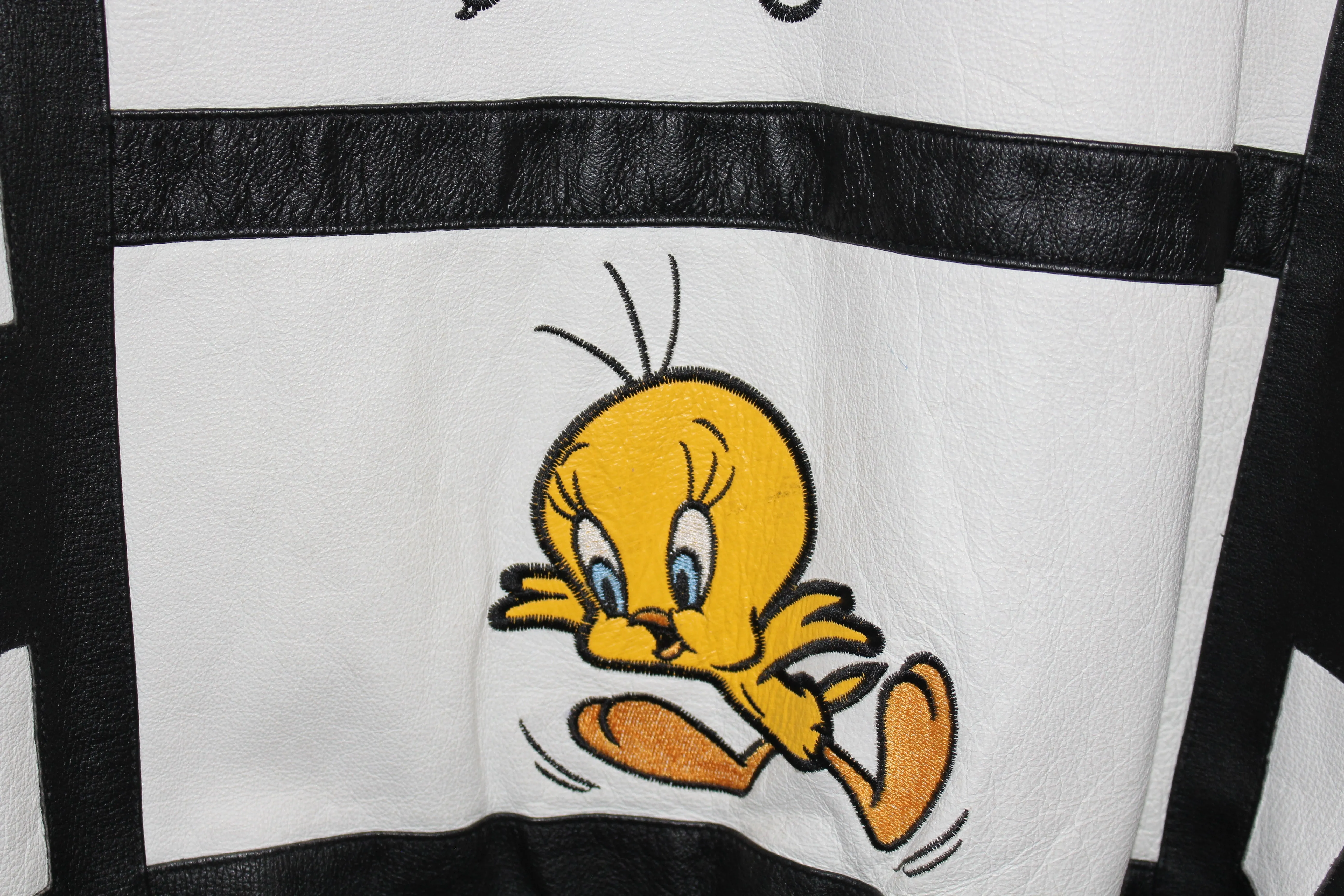 Rare Looney Tunes 1997 Leather Jacket (L)