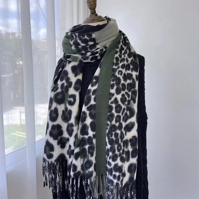 Scarf European and American print imitation cashmere shawl women's warm color tassel color matching leopard print scarf