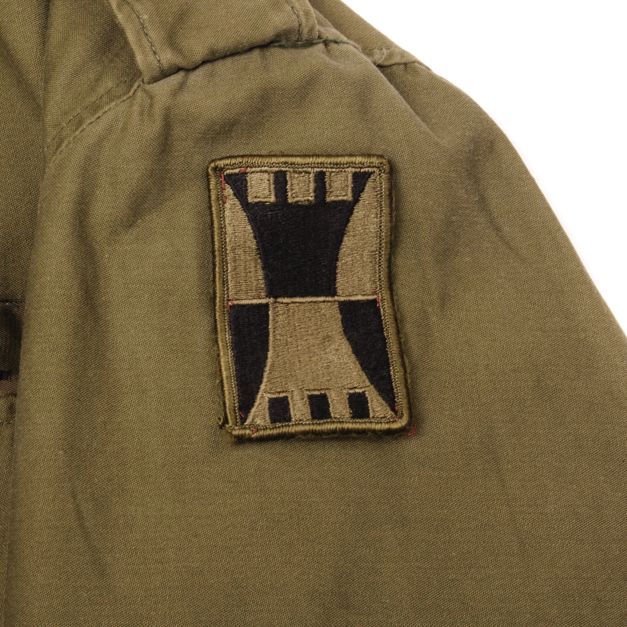 VINTAGE US ARMY M-1965 M65 FIELD JACKET 1973 VIETNAM WAR SIZE MEDIUM REGULAR PATCHED